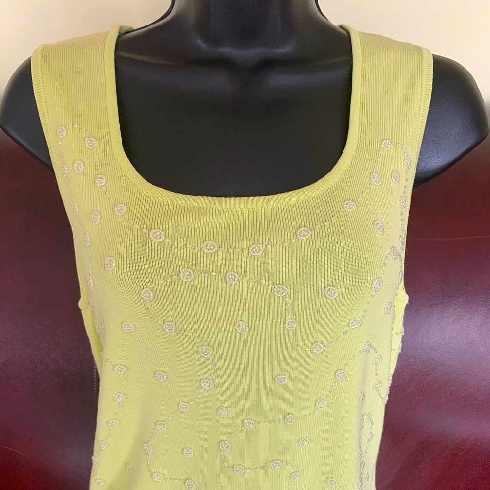 Lovely light Green rayon Knit Tank Top green beaded front US women Size S-M